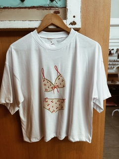 Remera UNDERWEAR blanca - comprar online