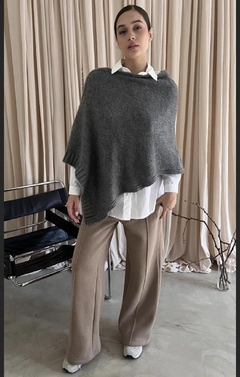 Poncho IRREGULAR - Veronaevero