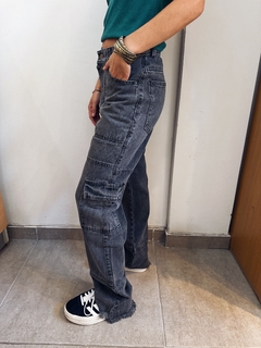 Jean CARGO negro gastado - tienda online