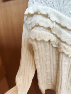 Sweater RENY volados - comprar online