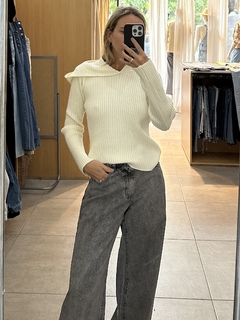 Sweater LOLY en internet