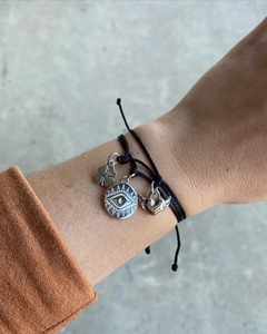 Pulsera hilo dije colgante