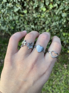 Anillo Corazón con cadenita - comprar online