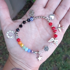 Pulsera 7 chakras con amuletos en internet