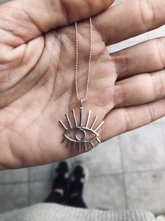 Collar blessed en internet