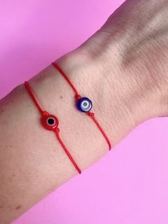 Hilito rojo ojo azul - comprar online