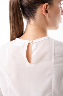 Blusa "Pensamiento mágico" en internet