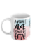 Caneca personalizada com a frase "A vida é Vixe atrás de Eita!" em fundo com cores suaves.