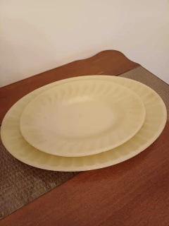 Duas travessas Corolex - comprar online