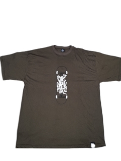 Remera De Algodón Oversize Urbana Skater Old School Estampada "SKATE" VERDE (MOLDERIA GRANDE) 2025 - comprar online