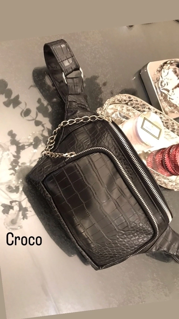 RIÑONERA TINA CROCO