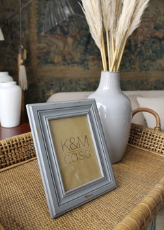 Portarretrato en gris gastado! - comprar online