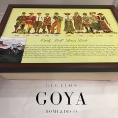 Bandeja de cama con almohadón Golfers