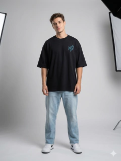 Camiseta Oversized MR.BUNNY - comprar online