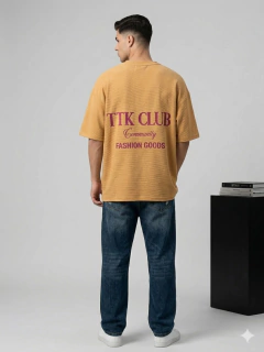 Camiseta Oversized TTK “fashion goods”