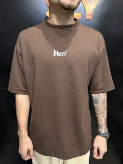 Camiseta Oversized Dheef Jesus is King na internet