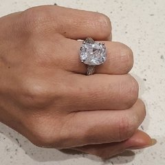 Anel de Prata 925 e Zircônia - comprar online