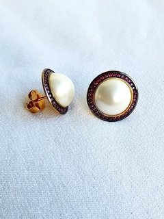 Brinco de Banho de Ouro 18k, Pérola Shell e Zircônia - comprar online