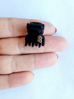 Prendedor Bianca Milano Extra Small Preto na internet