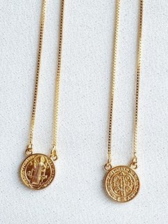 Escapulário São Bento de Banho de Ouro 18k
