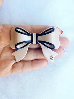 Presilha Laço Cinderela Média com Borda Bianca - comprar online