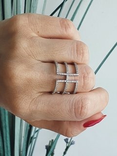 Anel de Prata 925, Banho de Ródio Branco e Zircônia