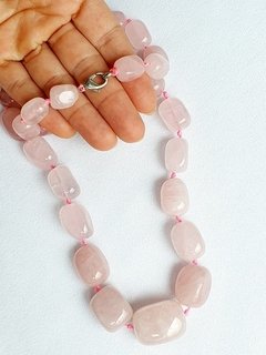 Colar de Quartzo Rosa na internet