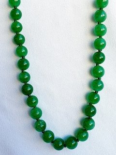 Colar de Jade na internet