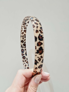 Tiara Onça Bianca - comprar online