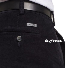 Pantalón Corderoy * Huapi * Pinzado Bastón Fino Clásico