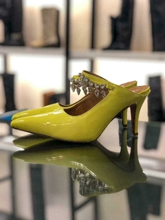 Stilleto Assim Amarillo