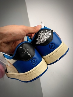 FRAGMENT x TRAVIS SCOTT x NIKE AIR JORDAN I LOW