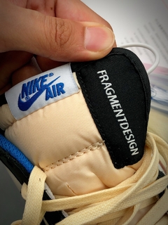 FRAGMENT x TRAVIS SCOTT x NIKE AIR JORDAN I LOW