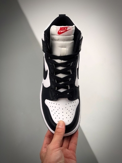 NIKE DUNK HIGH BLACK na internet