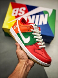 NIKE DUNK LOW 7 ELEVEN