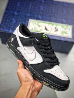NIKE DUNK PIGEON PANDA