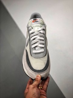 Imagem do NIKE x SACAI LDWAFFLE WHITE GREY