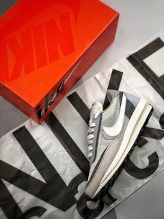 NIKE x SACAI LDWAFFLE WHITE GREY