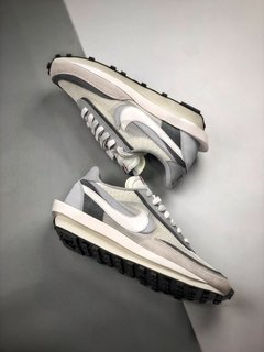 NIKE x SACAI LDWAFFLE WHITE GREY - loja online