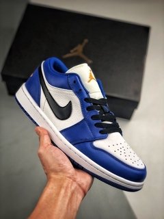 NIKE AIR JORDAN I LOW HYPER ROYAL