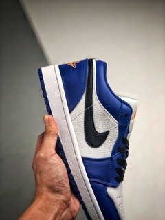 NIKE AIR JORDAN I LOW HYPER ROYAL - comprar online