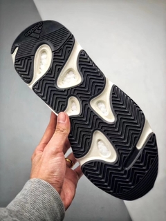 ADIDAS YEEZY 700 "SOLID GREY" - loja online