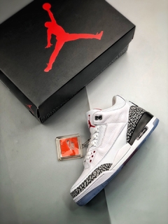 NIKE AIR JORDAN III WHITE CEMENT na internet