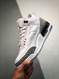 Imagem do NIKE AIR JORDAN III WHITE CEMENT