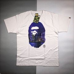 BAPE T-SHIRT X HONG KONG