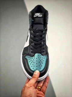 NIKE AIR JORDAN I RETRO CHAMELEON - comprar online