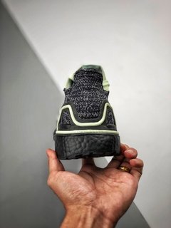 ADIDAS ULTRABOOST 5.0 LINEN GREEN na internet