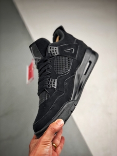 Imagem do NIKE AIR JORDAN IV BLACK CAT