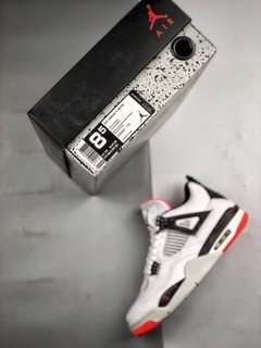NIKE AIR JORDAN IV HOT LAVA na internet