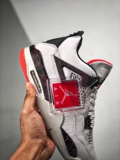 NIKE AIR JORDAN IV HOT LAVA